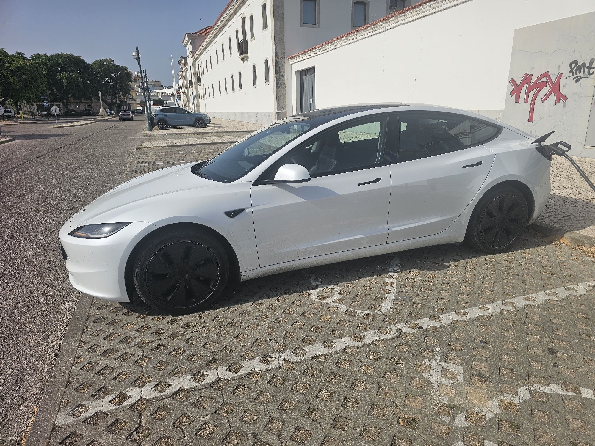 Tesla Model 3 Highland 28.500€