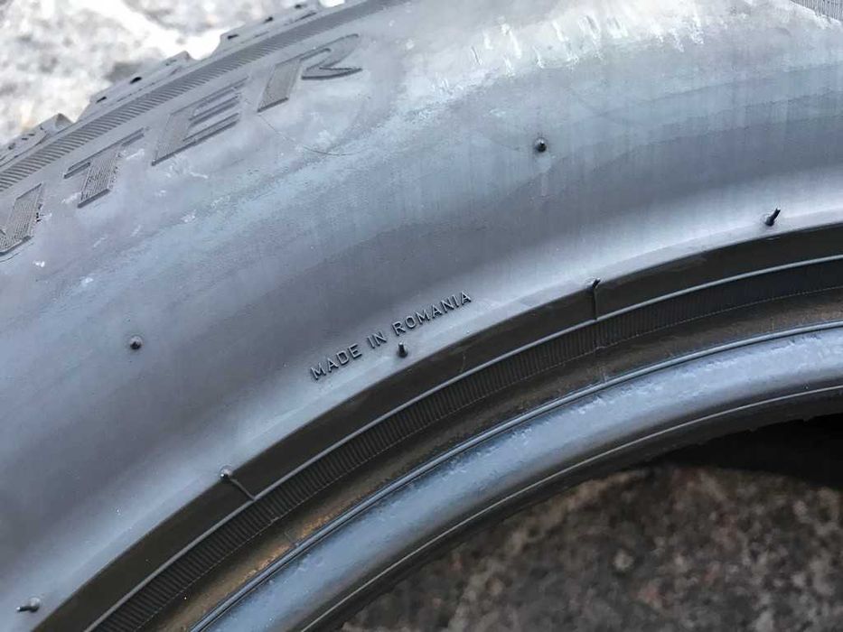 Pirelli Sottozero 3 235/55R17 99H шини бу зима 4 штуки