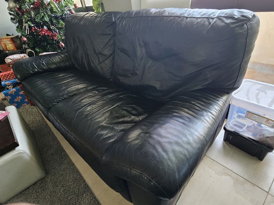 Sofá preto GranFort