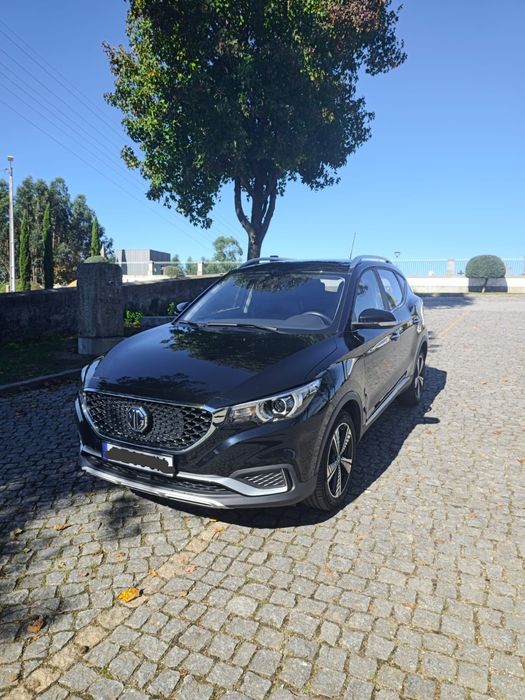 MG Zs Ev luxury IVA dedutível