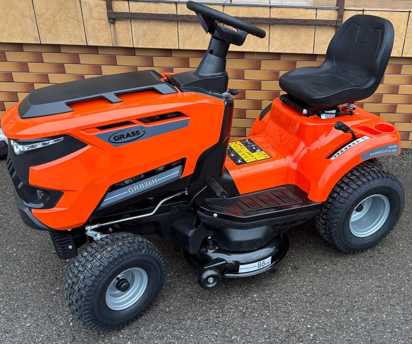 Traktor traktorek ogrodowy GRASS RGB 86H wyrzut boczny/hydrostat!