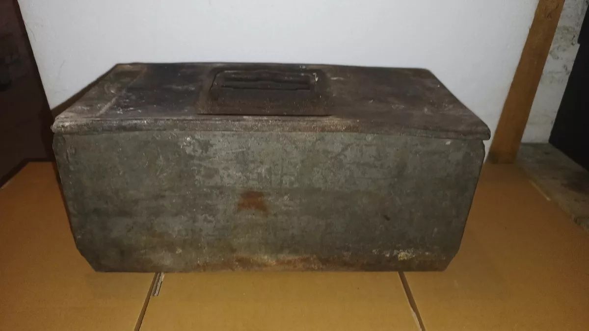 Niemiecka skrzynka na amunicję MG08 08/15