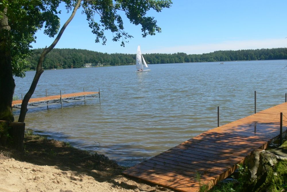 Domek nad jeziorem, Kaszuby, linia brzegowa, kominek, Zagroda Szarlota