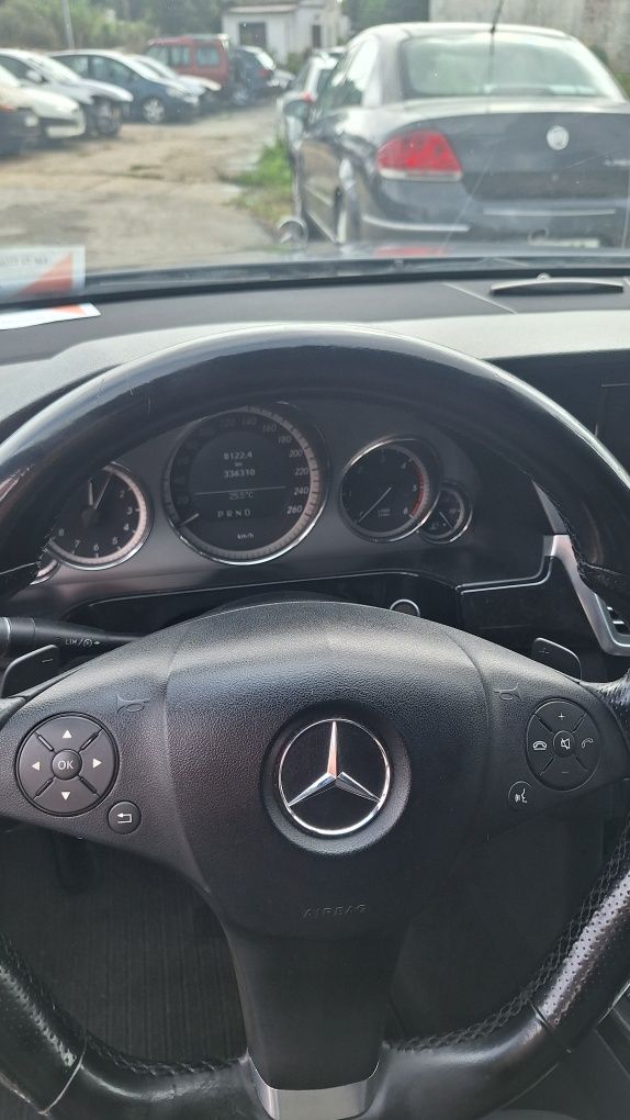 Vendesse Mercedes e250