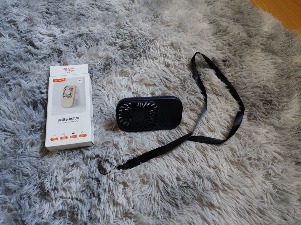 Wiatrak przenośny na USB
