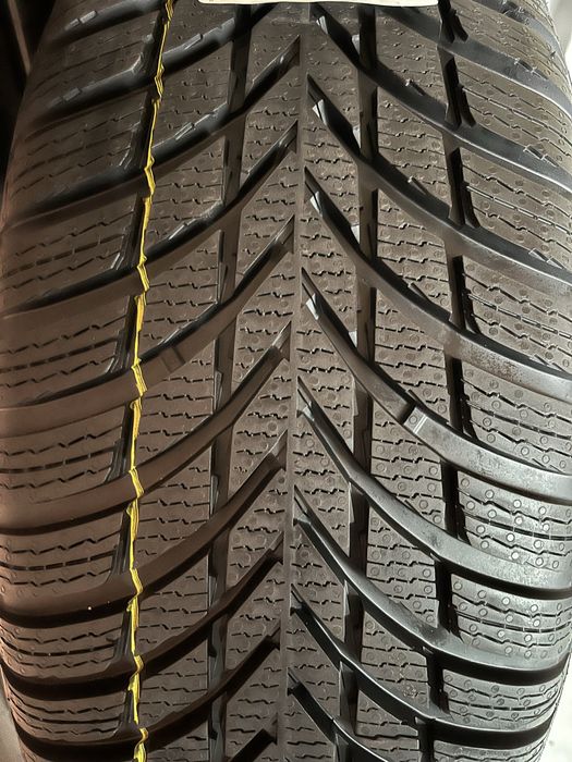 Koła Zimowe 18 Ford Kuga 225/60R18 Nokian 2023 Czujniki Nowe