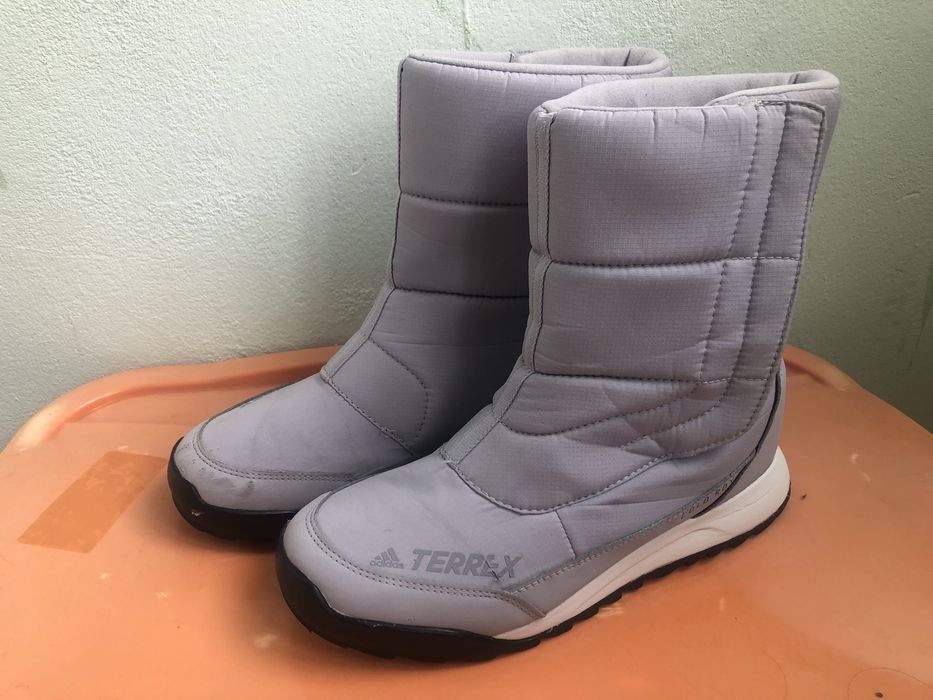 Продам женские сапоги оригинал Adidas Terrex (40 р) 25.5 см