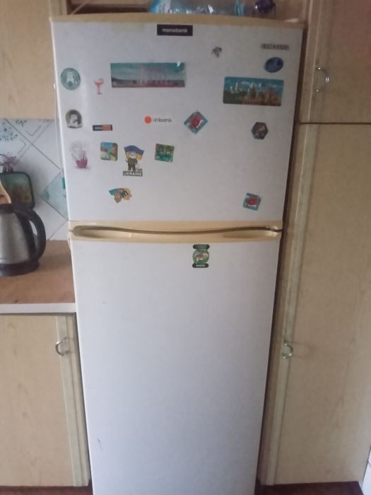 Холодильник  самсунг