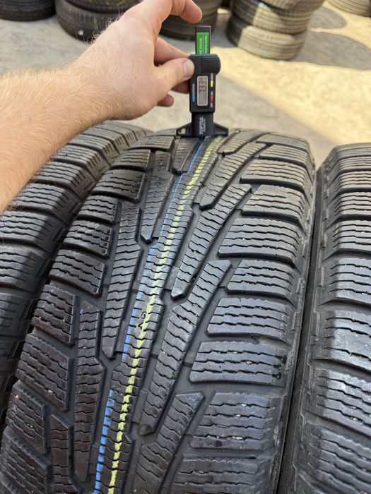 Шины Бу 235 65 R 18 Nokian Nordman RS2 резина зима