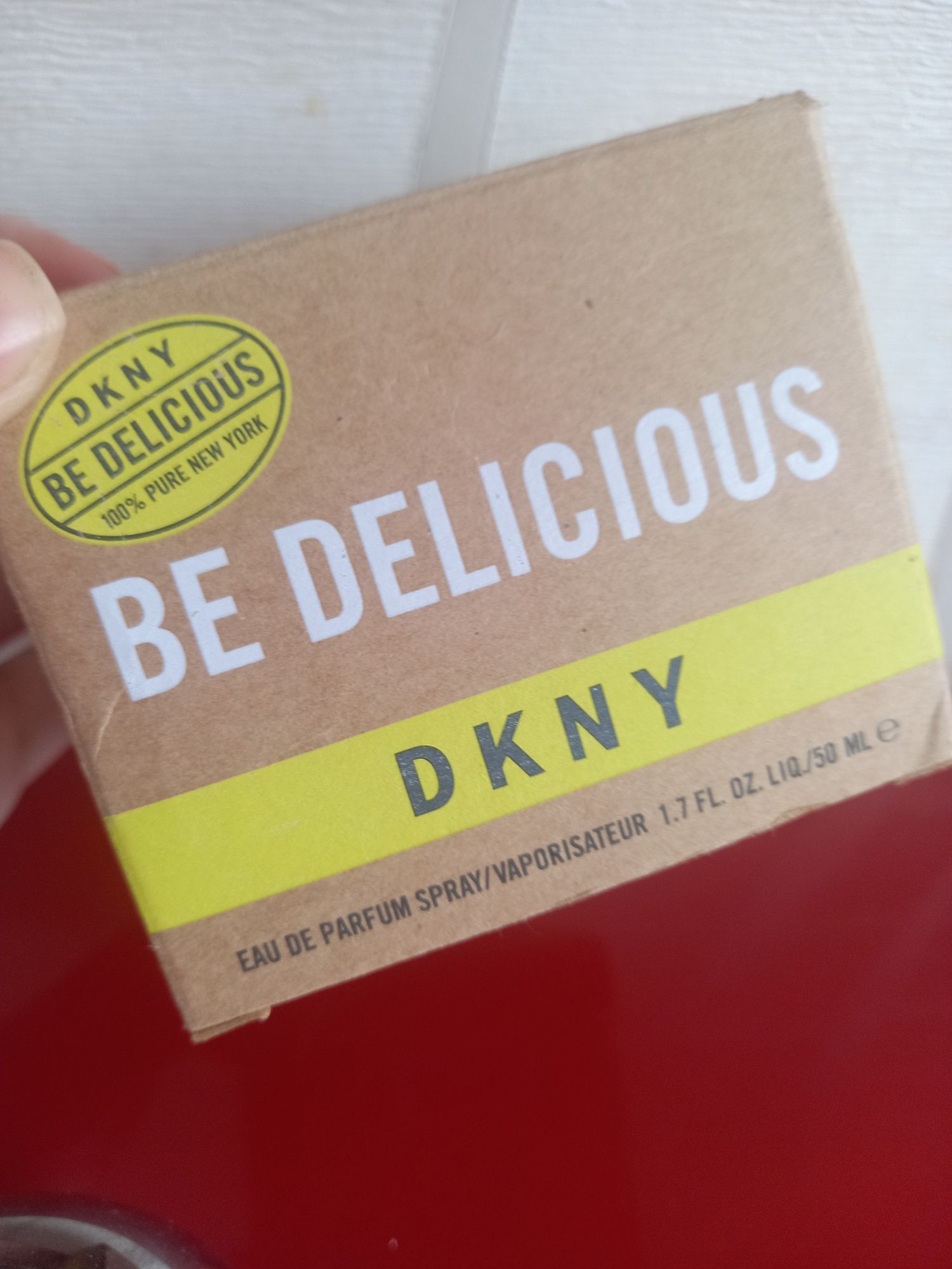 DKNY be delecious зелене яблуко оригінальні парфуми  50 мг