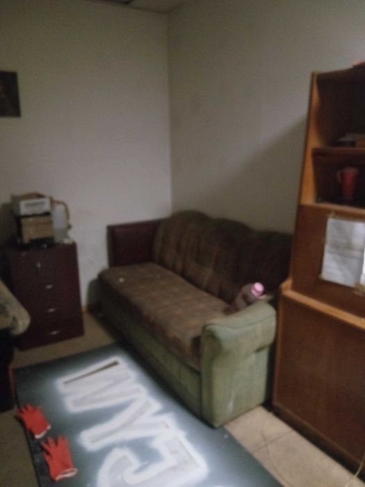 Oddam za darmo sofę, fotel, szafkę i szafę