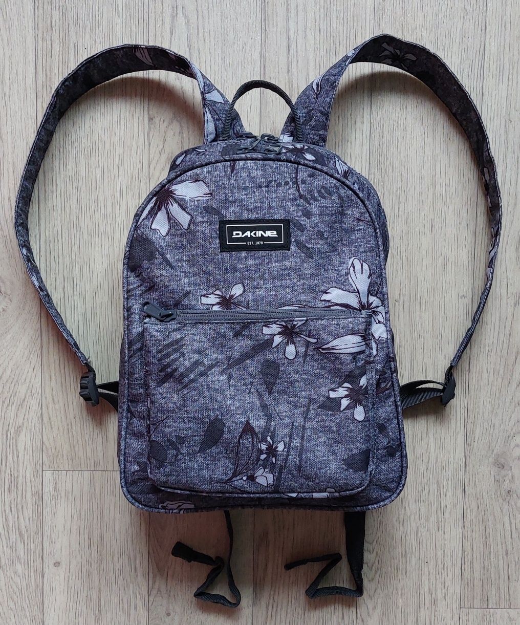 Рюкзак женский DAKINE ESSENTIAL Pack mini Floral 7L