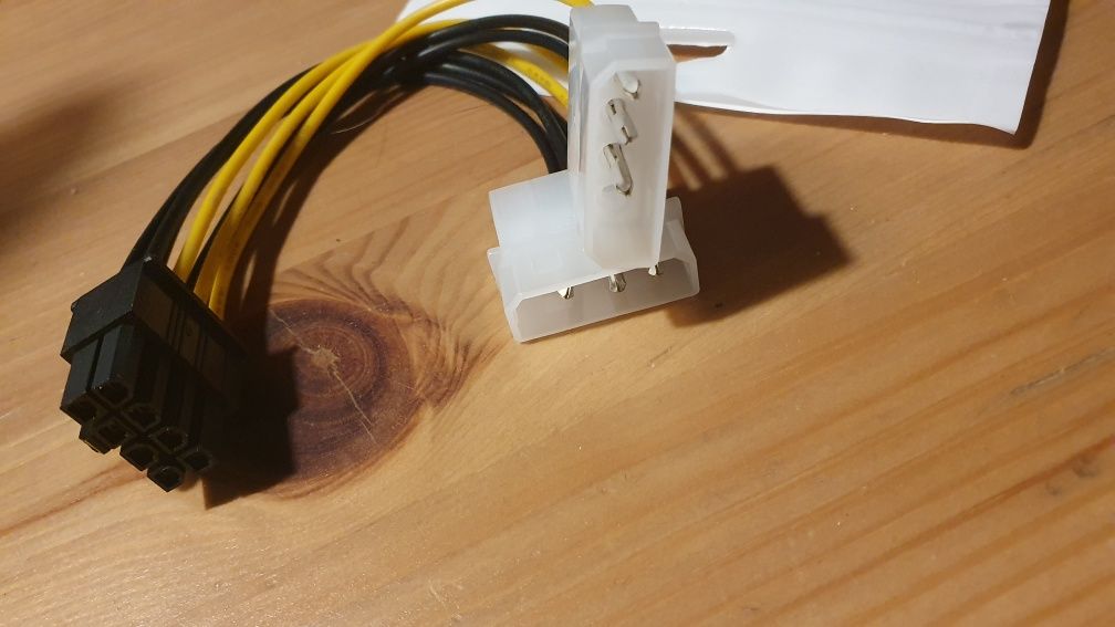 Adapter zasilania pcie molex