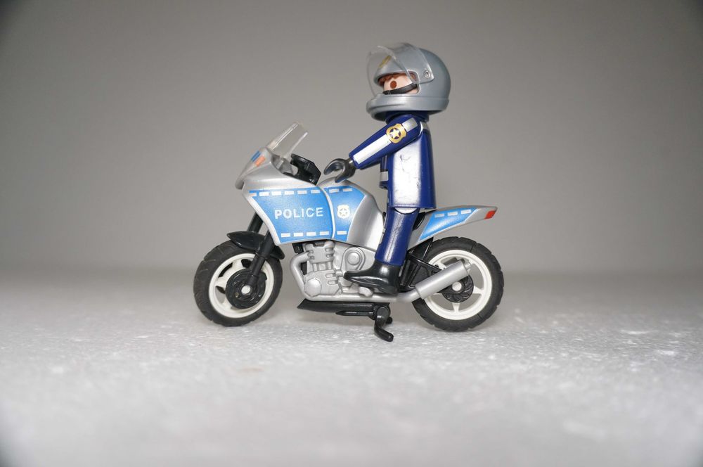 Playmobil 1052 Motor Policyjny Policja  Playmobile