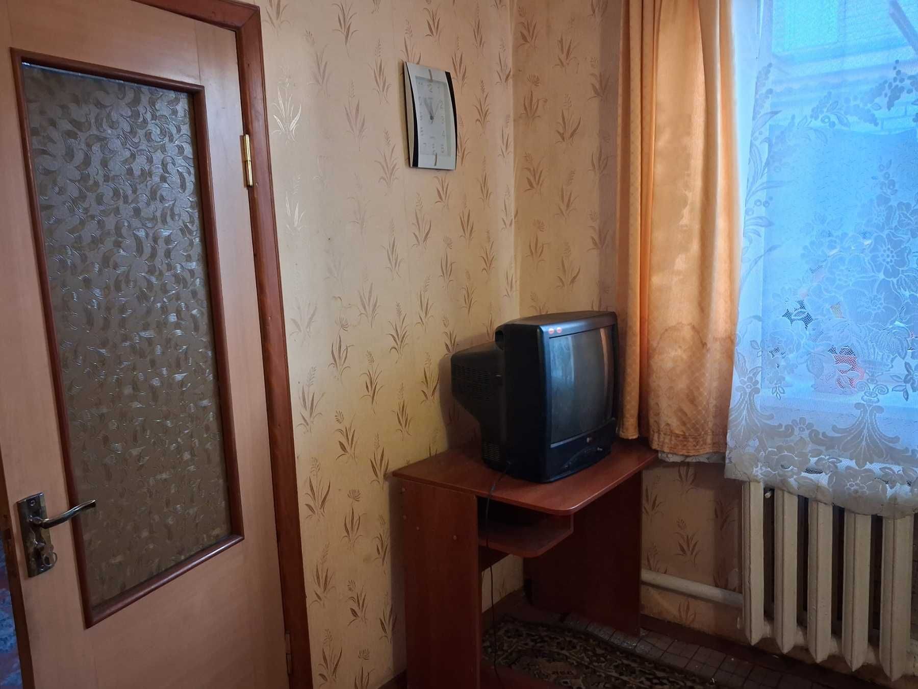 .Оренда 1/2 частини будинку, р-н Лупиноса.