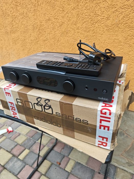 Audiolab 6000a інтегрований підсилювач