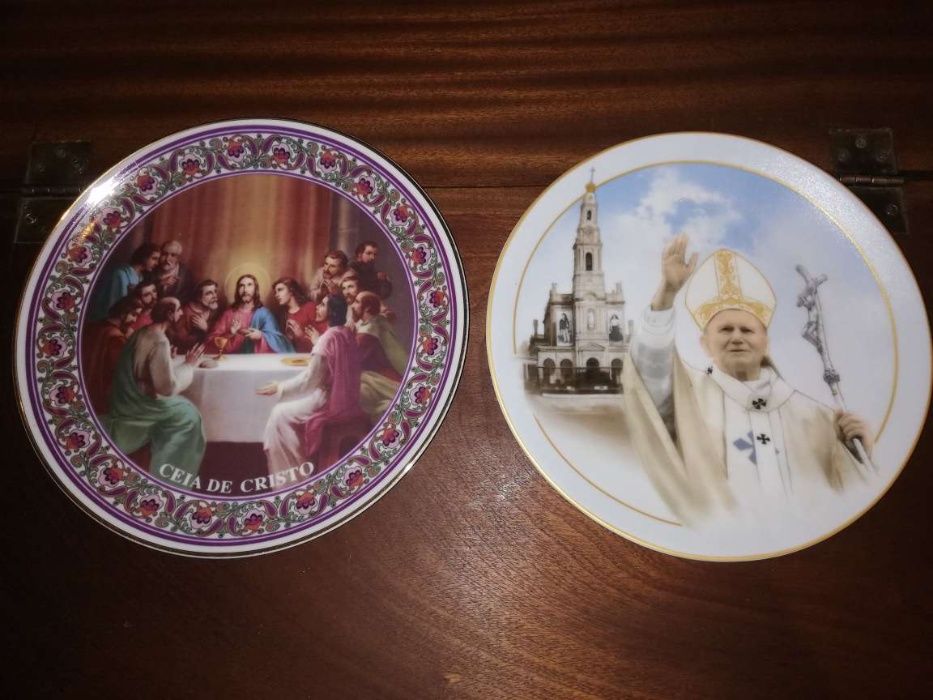 Pratos Religiosos, João Paulo II e Última Ceia - preço dos 2