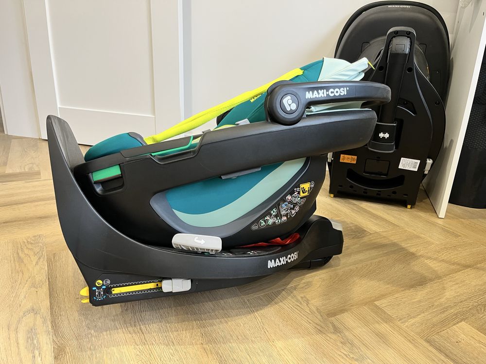 Maxi-Cosi Coral z bazą FamilyFix 360 – komplet | 2 szt. dostępne