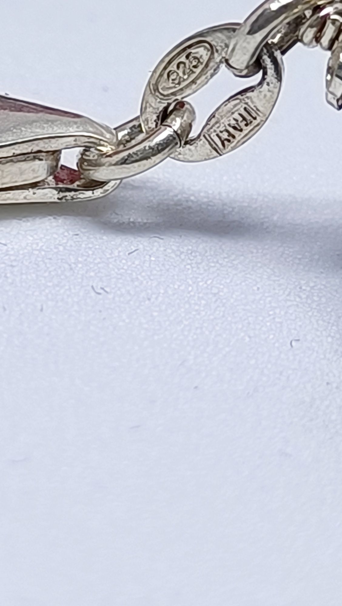 Widoczna bransoletka ze srebra, srebro 925