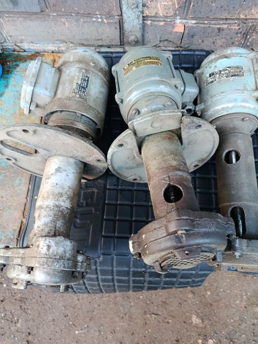 Насос, помпа СОЖ для токарного станка, верстата.