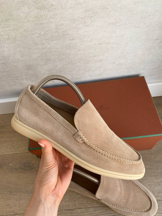 Loro Piana мужские лоферы бежевого цвета