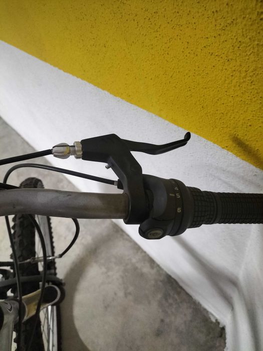 Bicicleta btt em bom estado