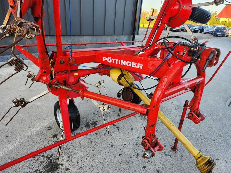 Przetrząsacz Karuzelowy Pottinger HIT 69 - Bardzo Dobry STAN !