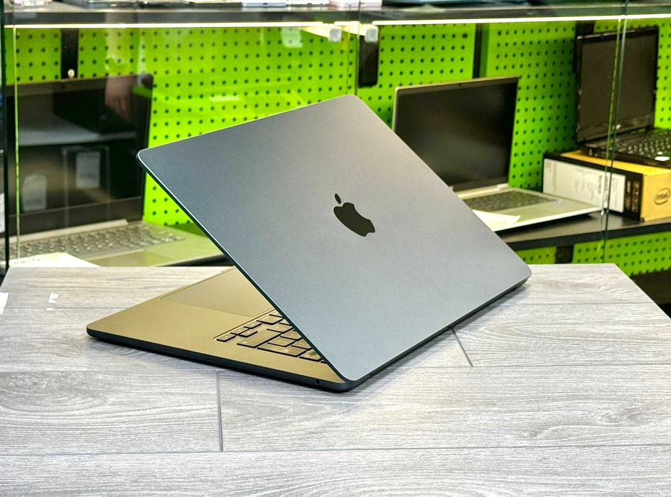 НОВИНКА! 15 дюймів Macbook Air / Apple M2 / Безкоштовна доставка Одеса