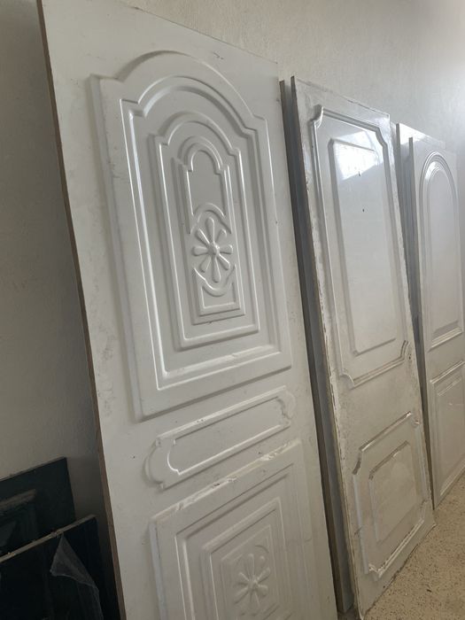 Paineis de portas de aluminio branco