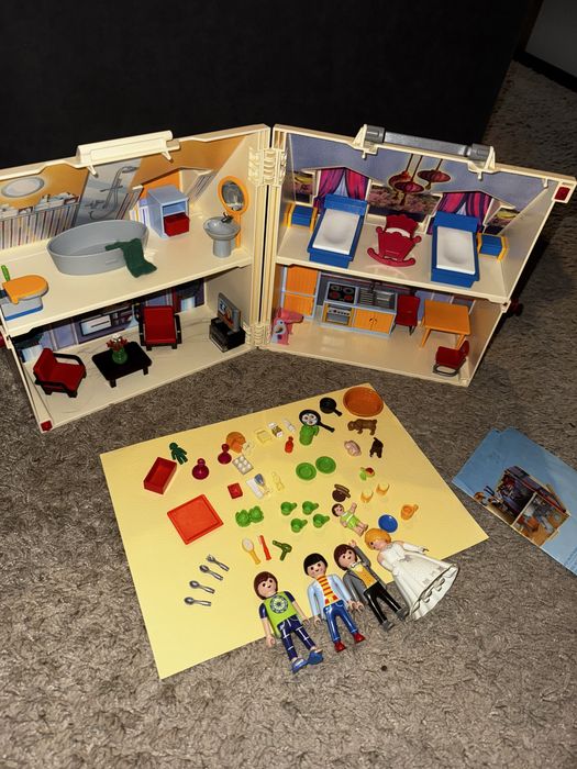 Playmobil плеймобіль хатка