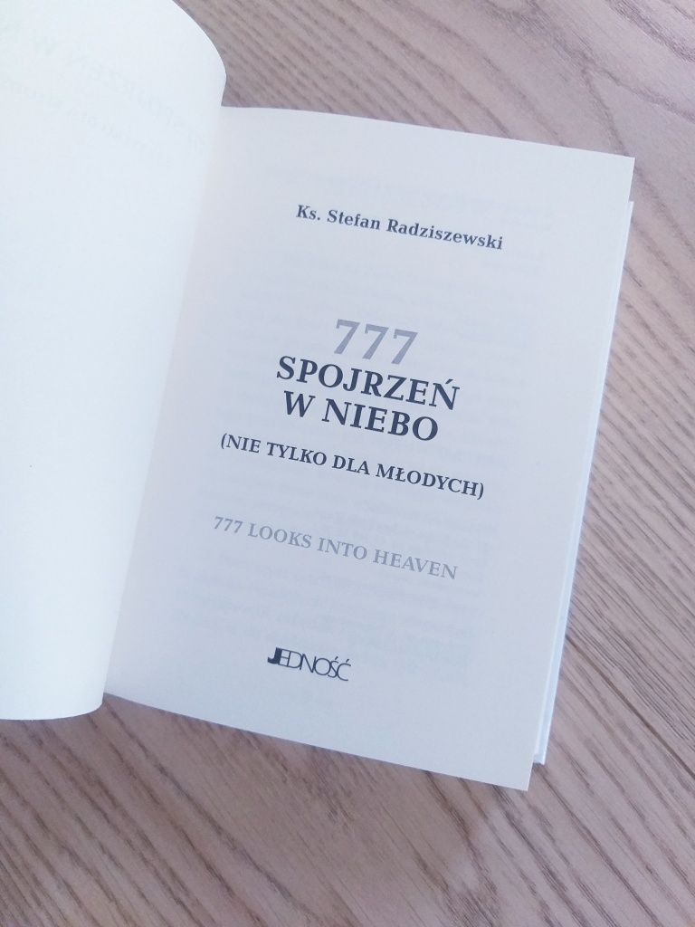 Nowa książka ks. Stefana Radziszewskiego "777 spojrzeń w niebo"