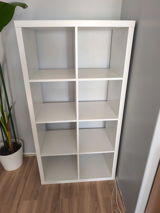 Móveis novos com alguns dias de uso