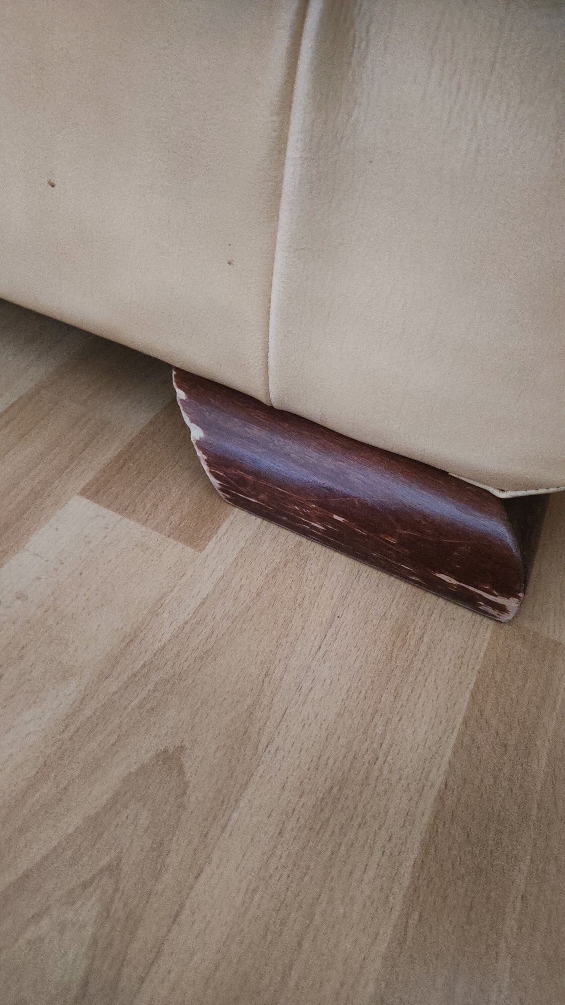 Kanapa wersalka skórzana