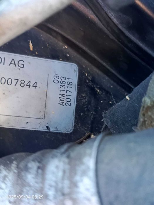 Audi a4b6 2.5 tdi 155 km czesci drzwi maska zderzak klapa LZ9W