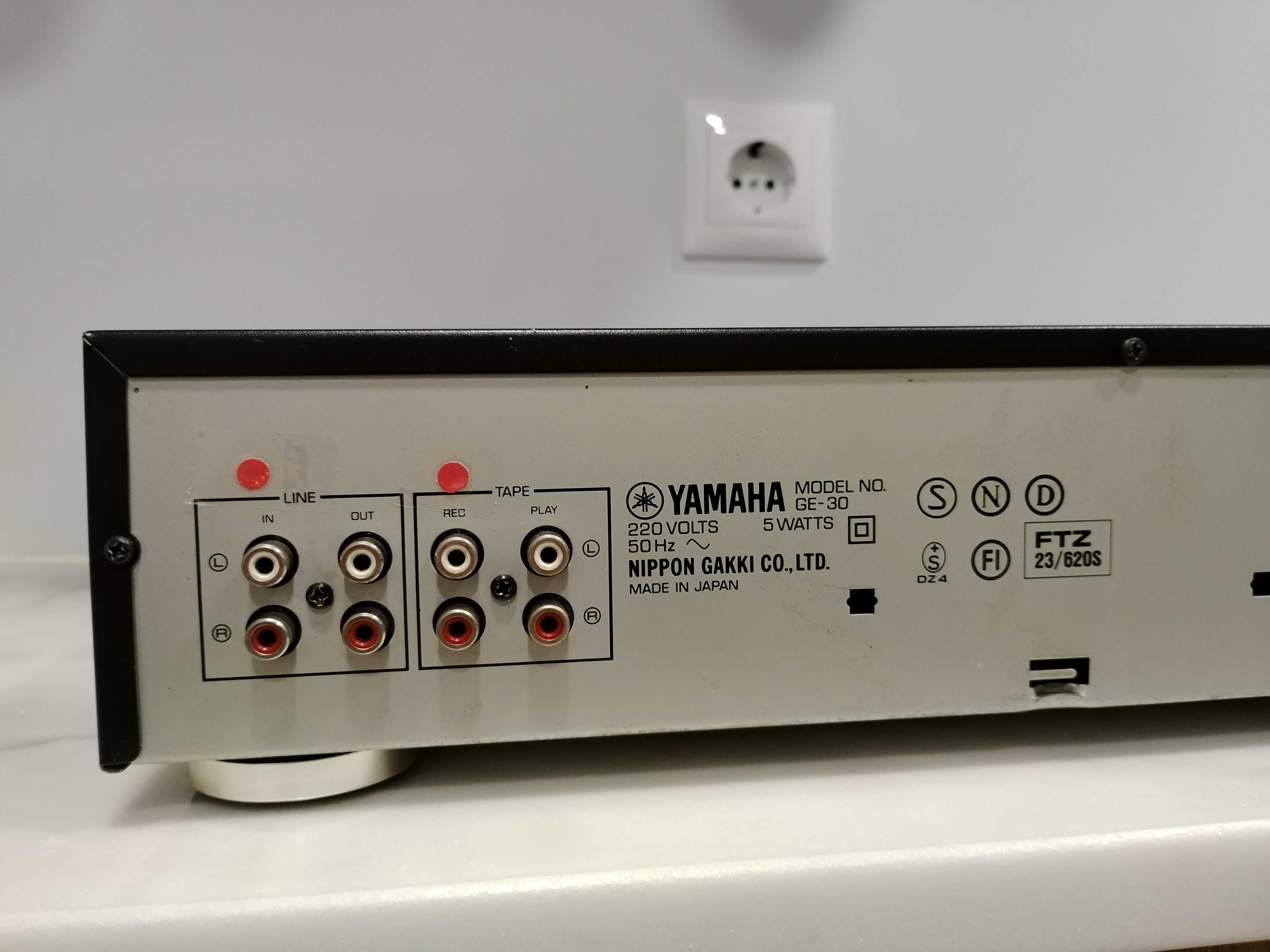 Equalizador YAMAHA GE 30