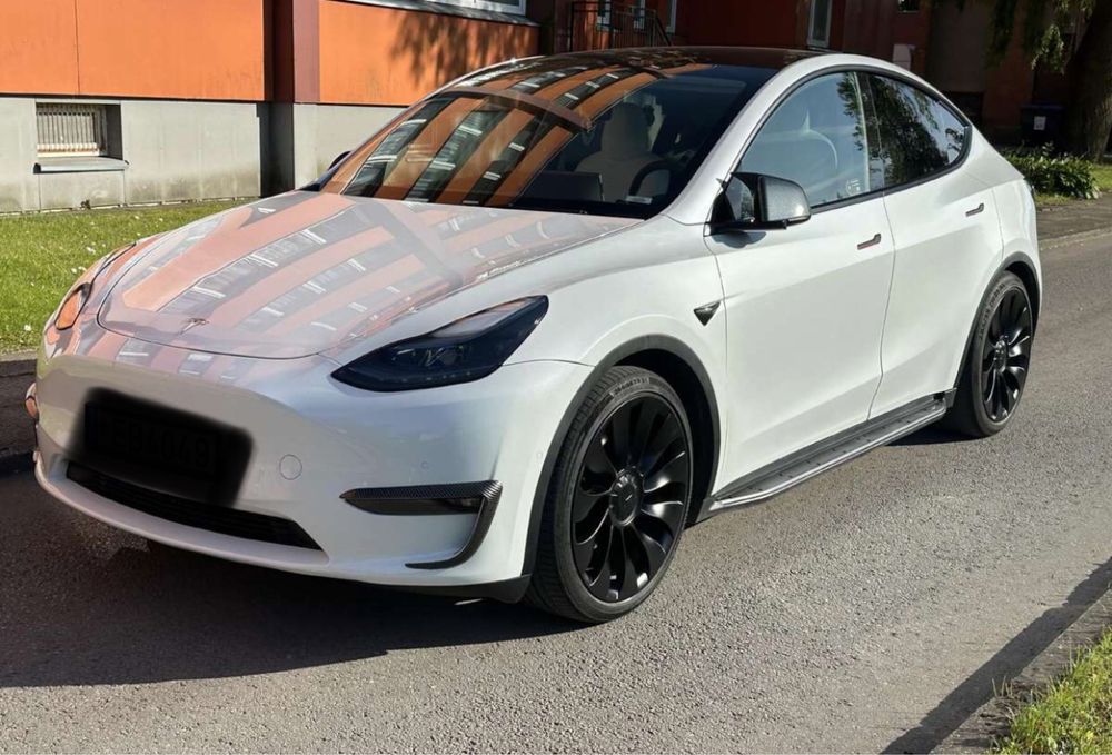 Tesla model Y long range dual motor 2022