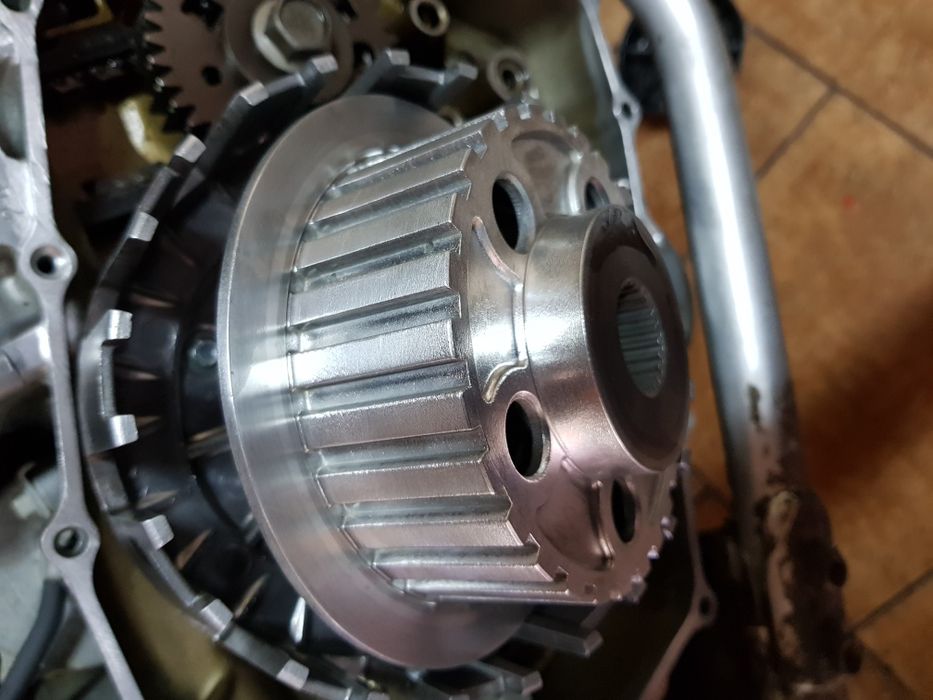 Kosz sprzęgła Honda Afrika Twin XRV 750