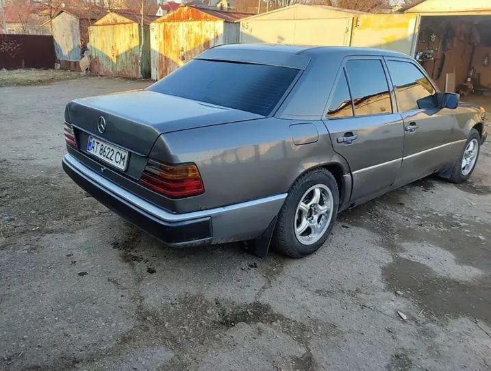 Продам mercedes 124