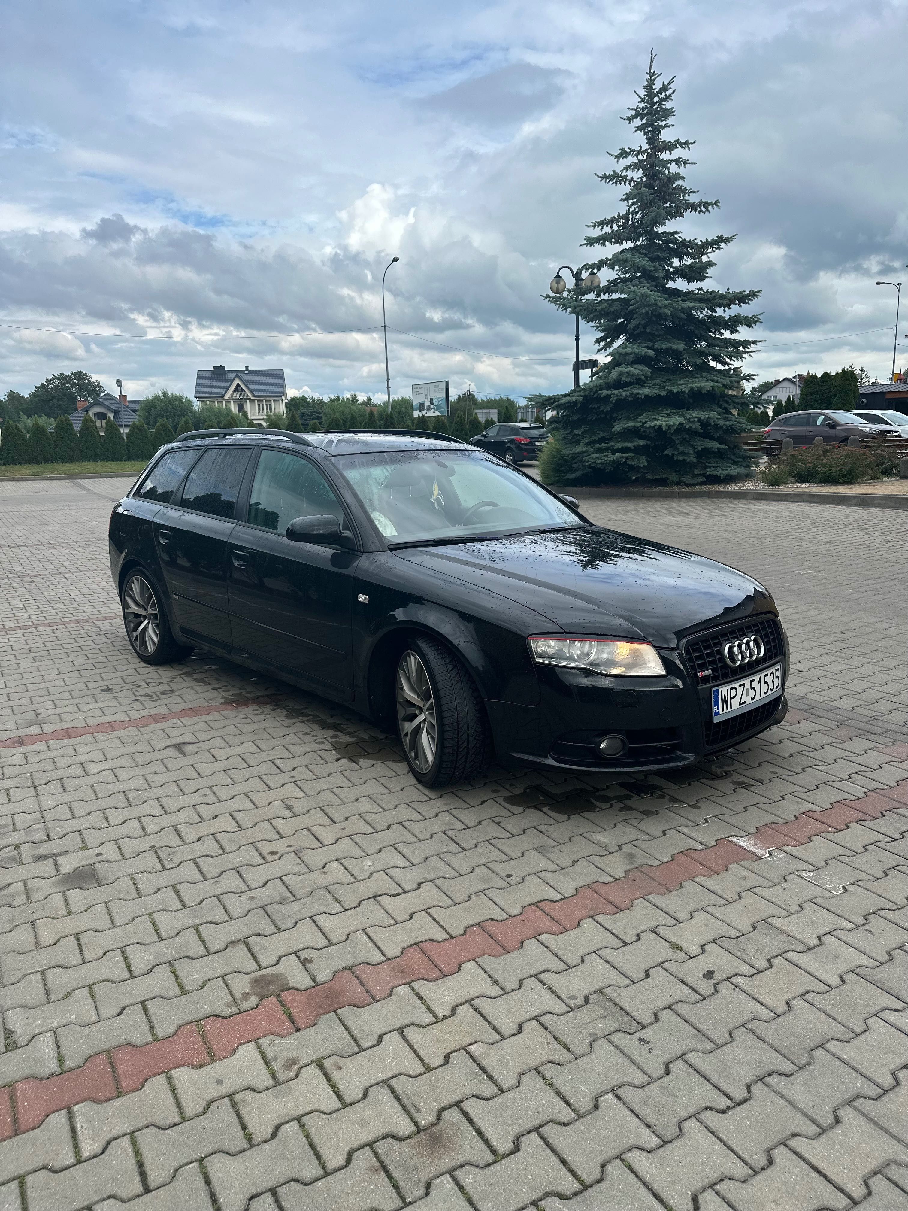 Samochód audi a4b7