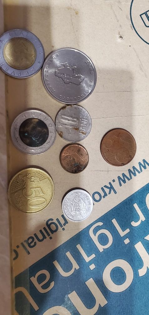 Продам монети різних  років різних країн браковані