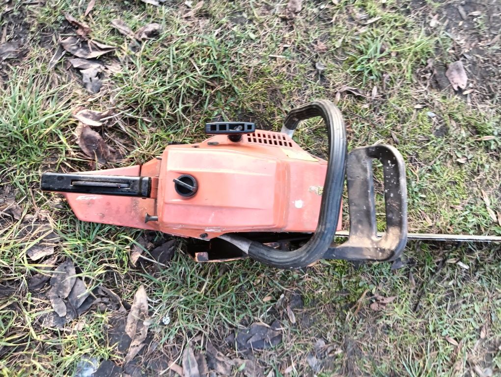 Piła pilarka spalinowa comparator
