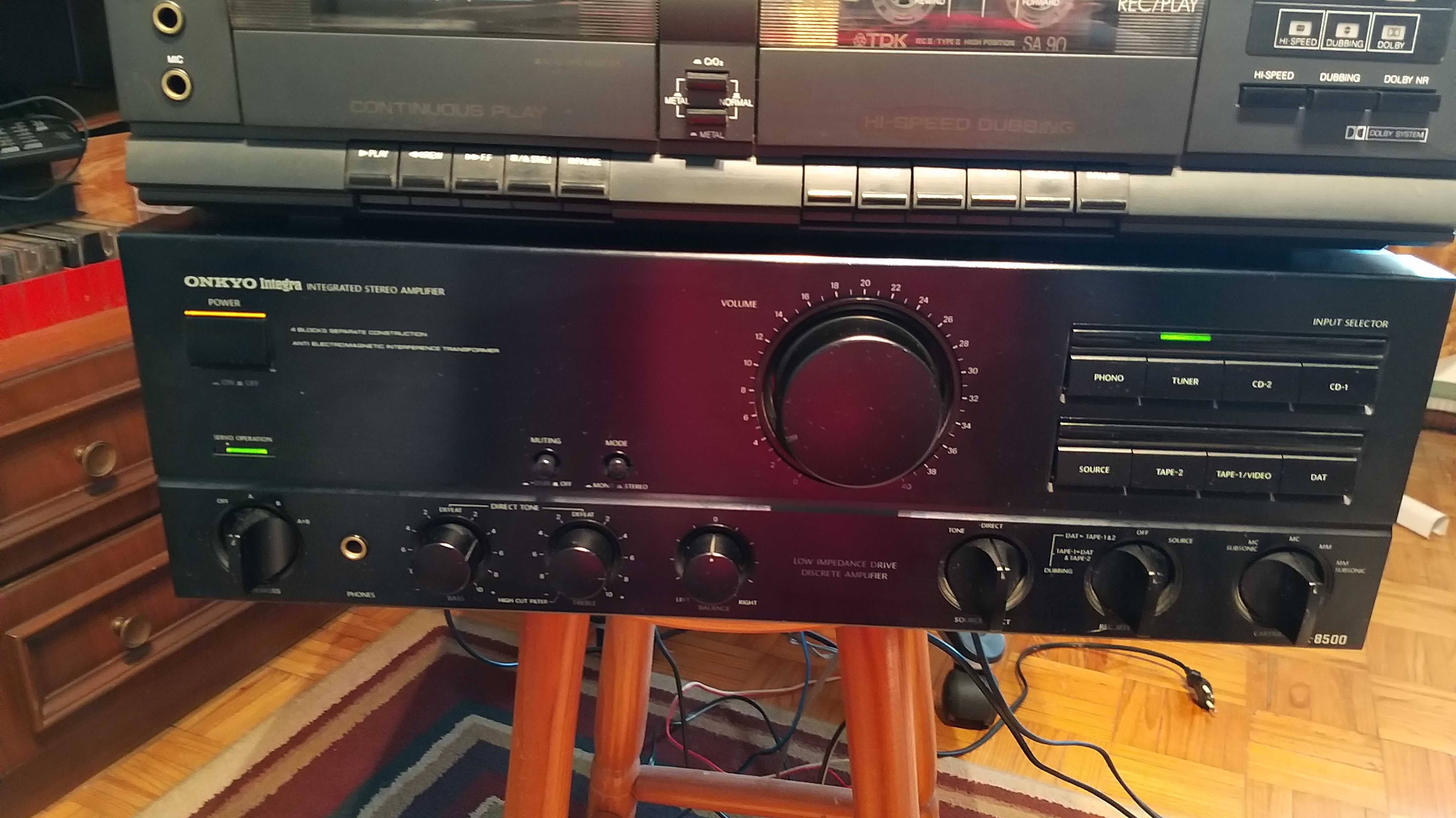 amplificador ONKYO INTEGRA A-8500