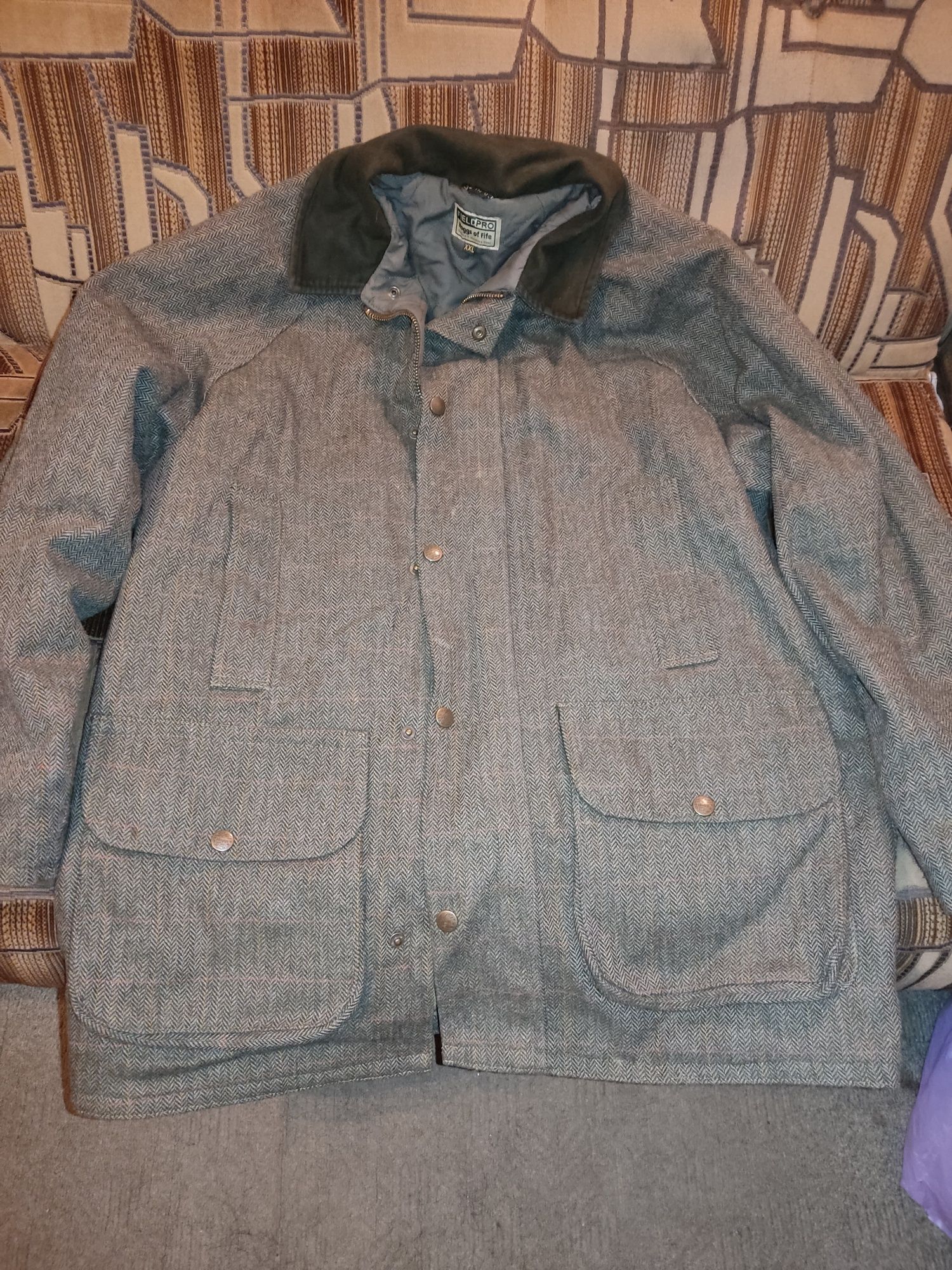 Продается зимняя охотничья куртка 56р.