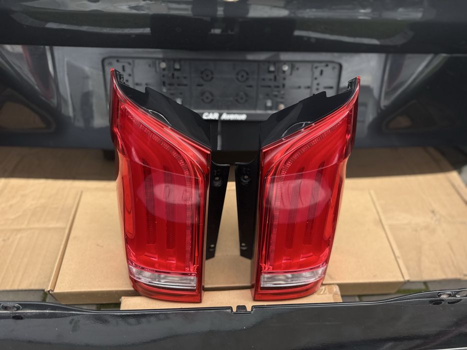 Бампер ляда кришка багажника стоп фонарь V-class Vito W447 Віто Веклас