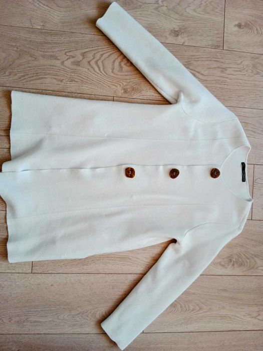 Bialy elegancki sweter marynarka 38/M