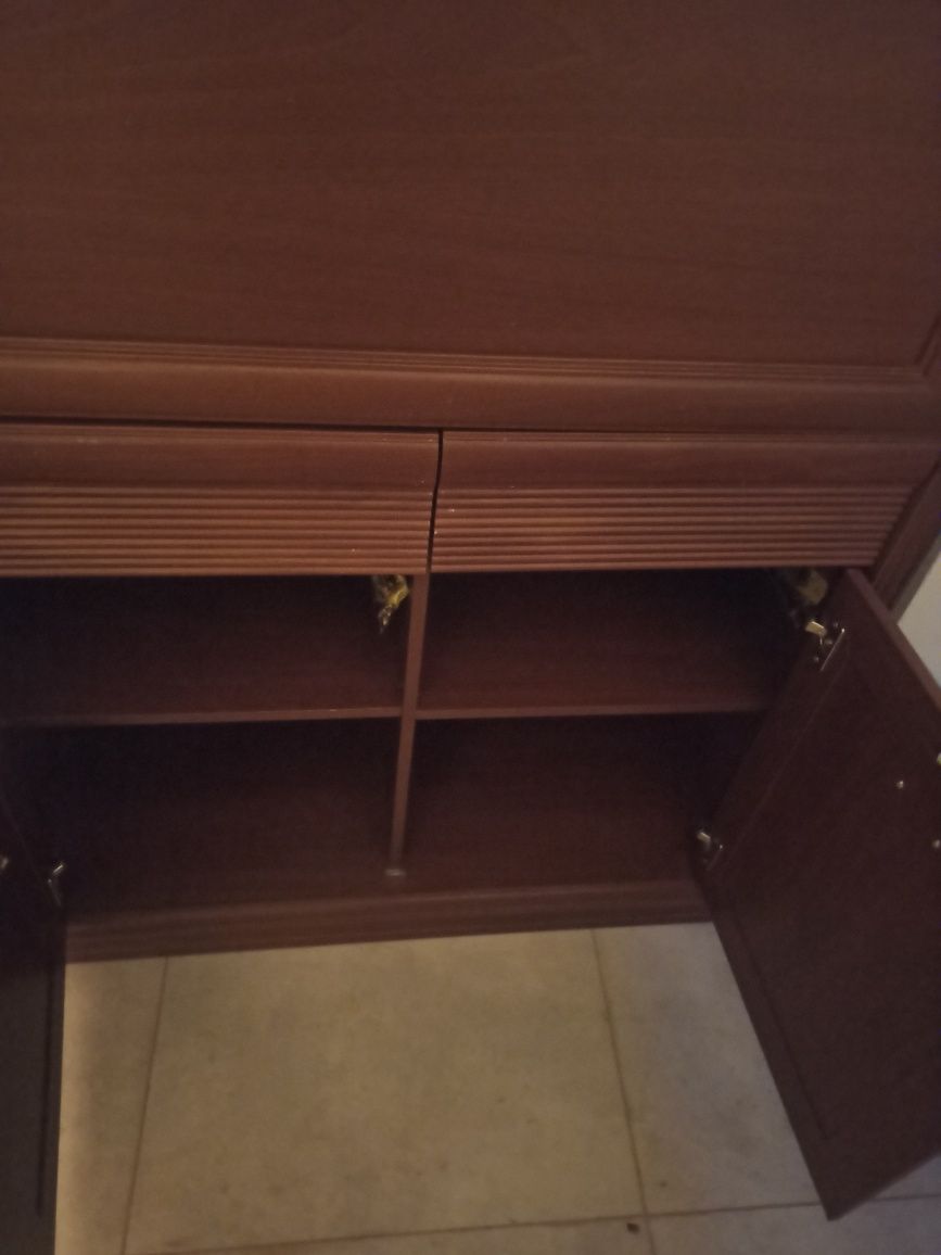 Sprzedam komodę stan używana