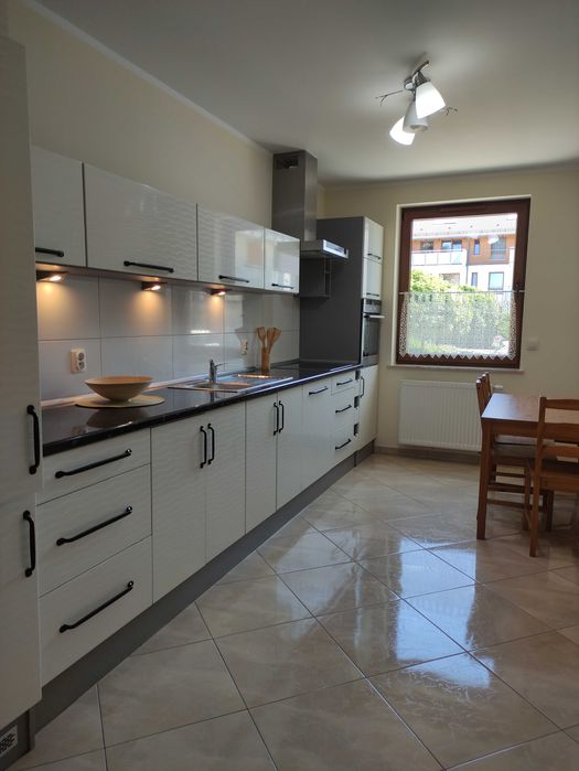 Dwa osobne pokoje, duża kuchnia, ul. Osobowicka