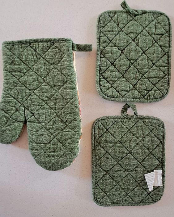 Conjunto 3 pegas Novas