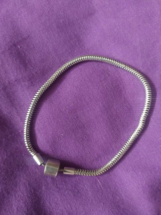 Браслет для шармів
,срібний 925,по типу Пандора,новий