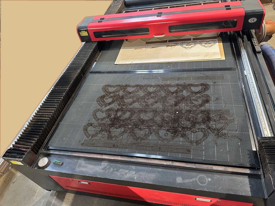 Ploter laserowy Kartier co2 - Laser 90W model  P 160x260 + chiller